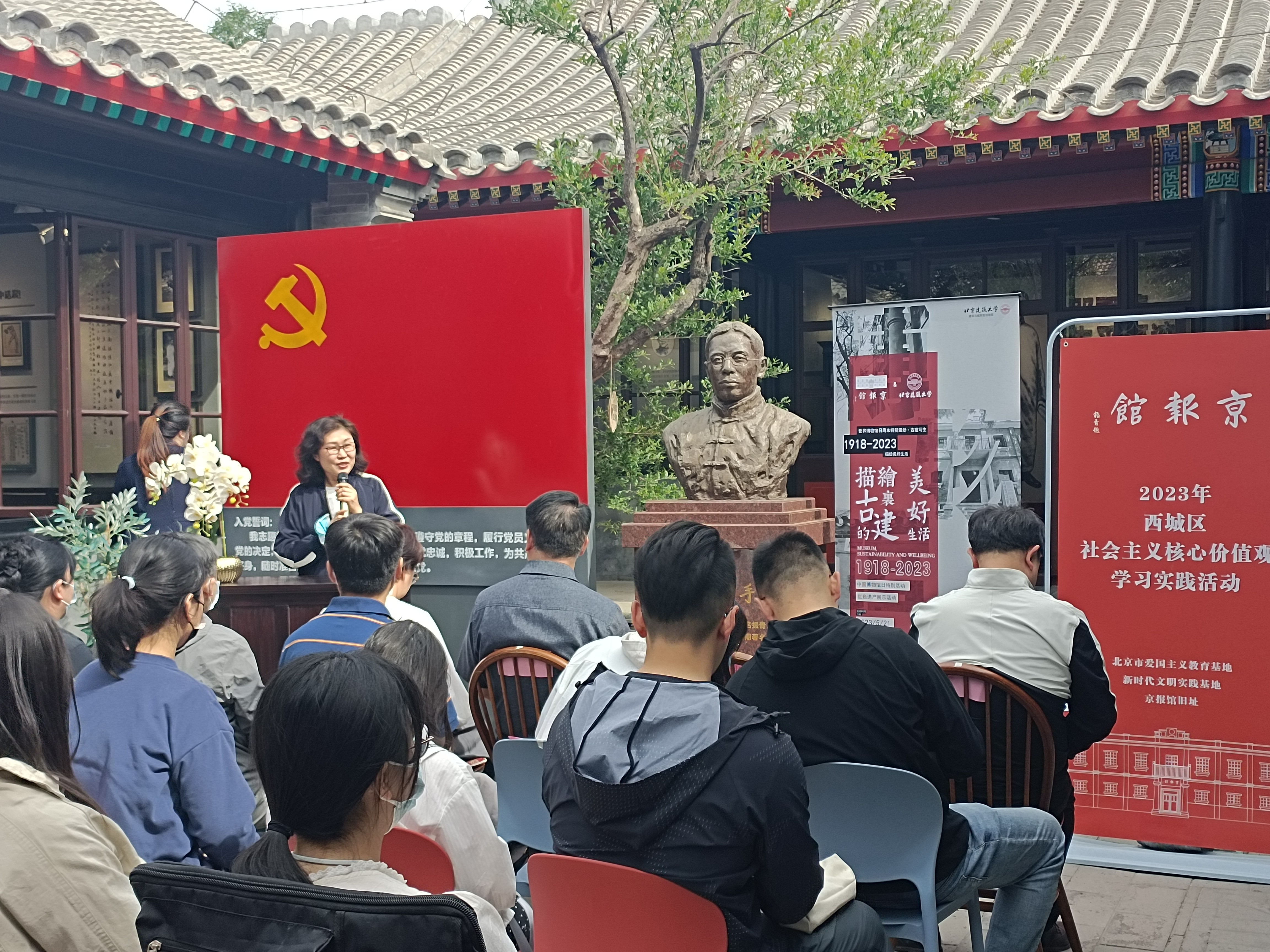 44cf708dcc354d85ba4aa5e64108a178.jpg 44cf708dcc354d85ba4aa5e64108a178.jpg